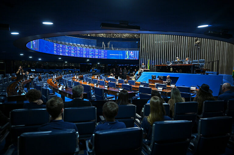 Senado aprova protocolo para urgências cardiovasculares no SUS