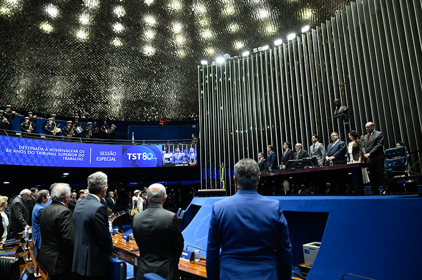 Senado homenageia 80 anos do Tribunal Superior do Trabalho